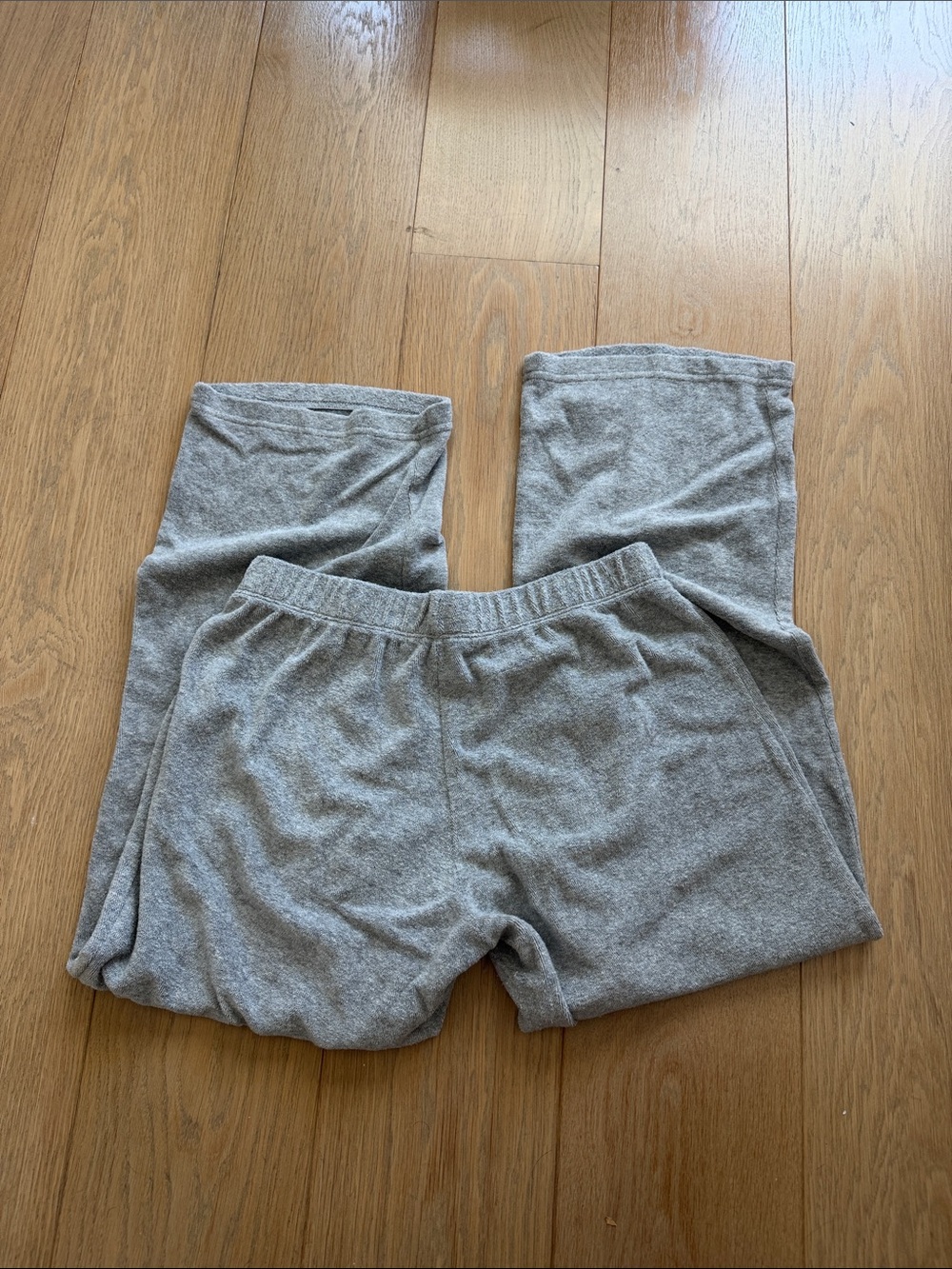 EUC perfect white tee Katie pant M - Picture 2 of 4